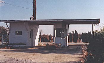 BRDWAY02.jpg 16.42 K